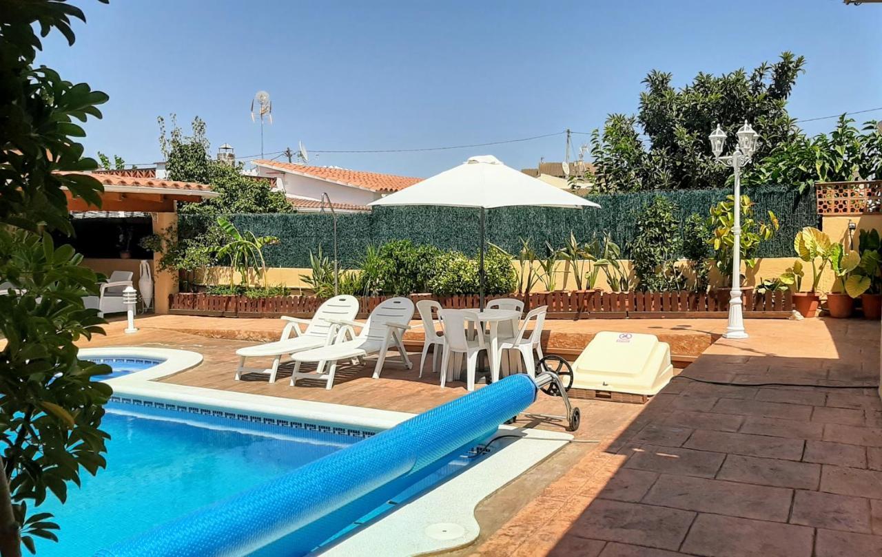 Chalet Vacacional Con Piscina Privada Y Barbacoa Tarragona Exterior foto